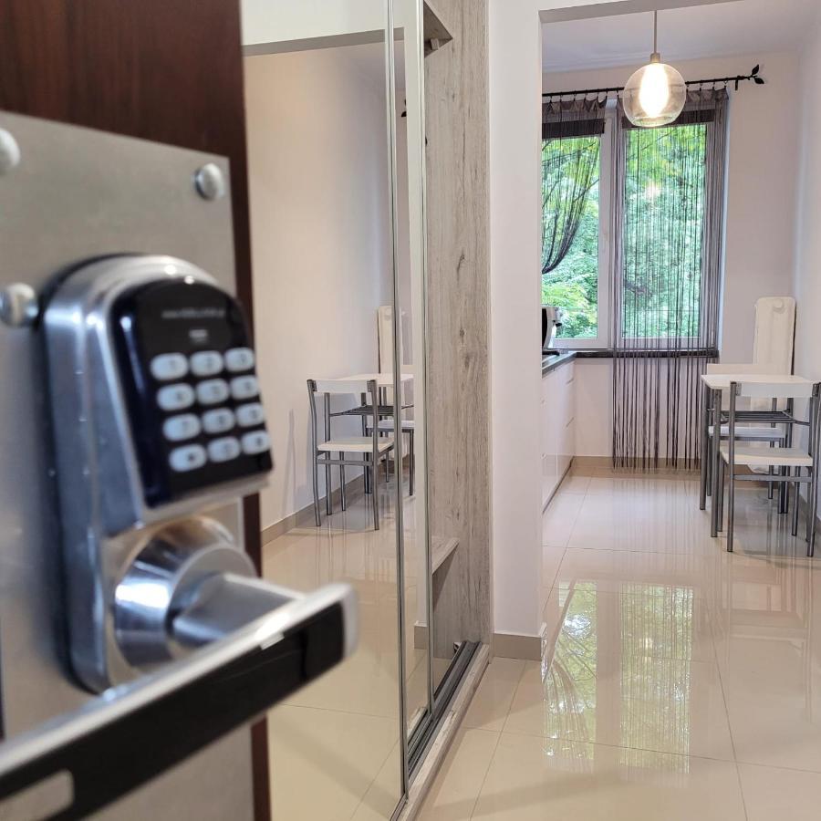 Apartament Tuwima Zabrze Esterno foto