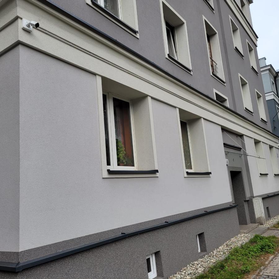 Apartament Tuwima Zabrze Esterno foto