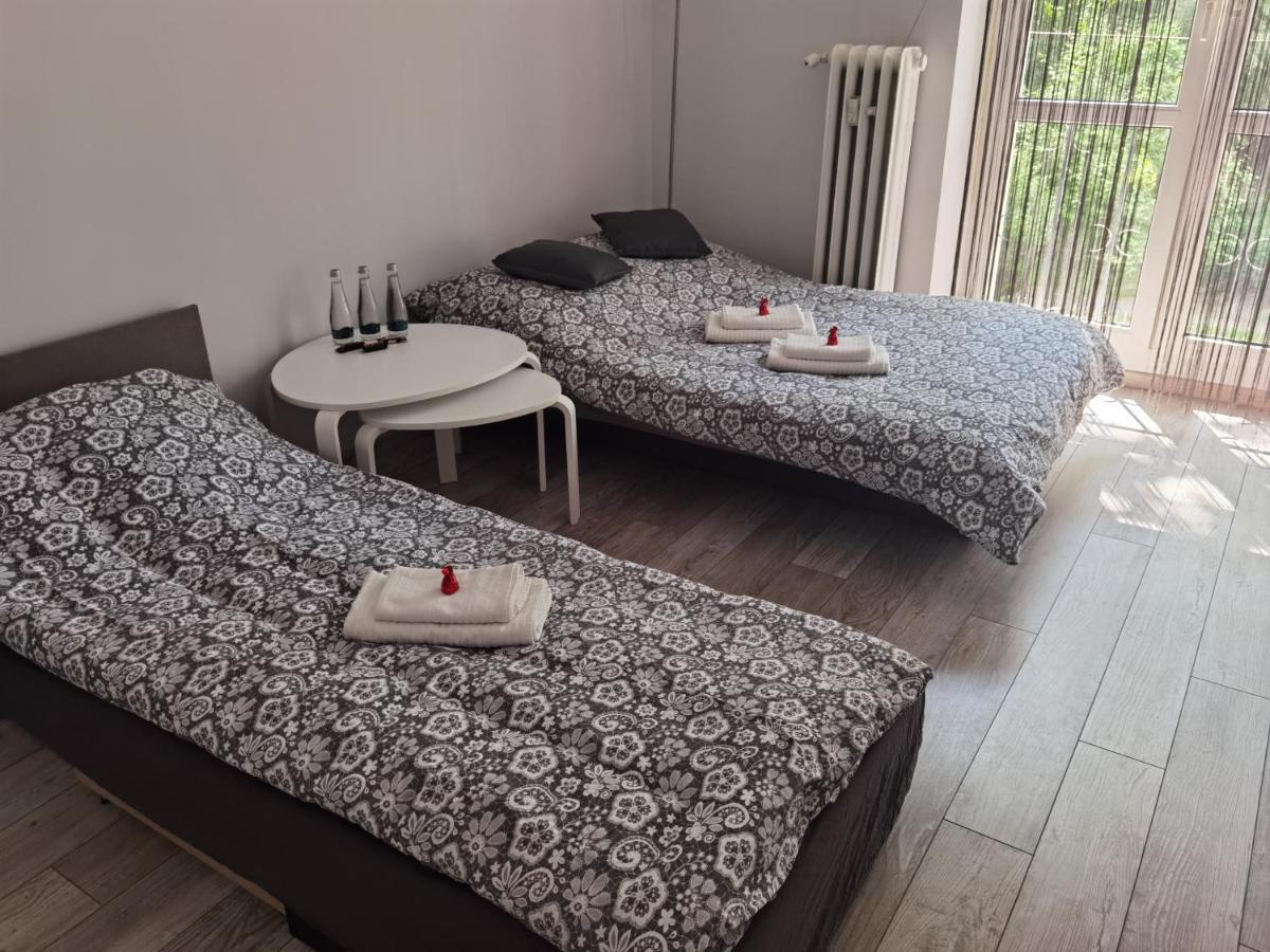 Apartament Tuwima Zabrze Esterno foto